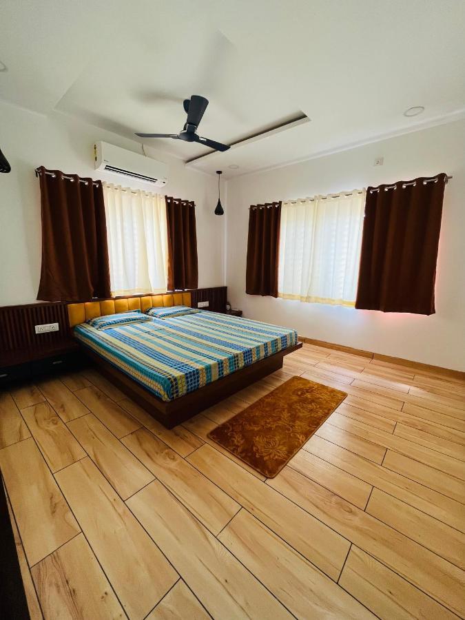 Shyam Sudha Home Stay Ujjain Exteriör bild